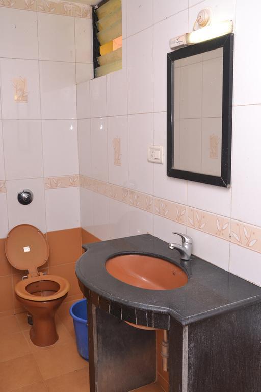 Mayem Lakeview Hotell Goa Rum bild